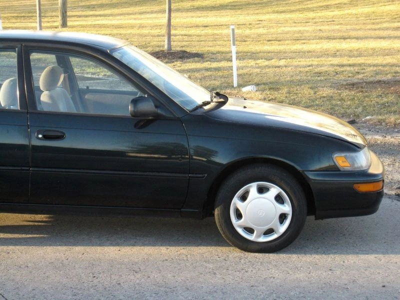 1997 Toyota Corolla 8th Gen - Image 10 of 12