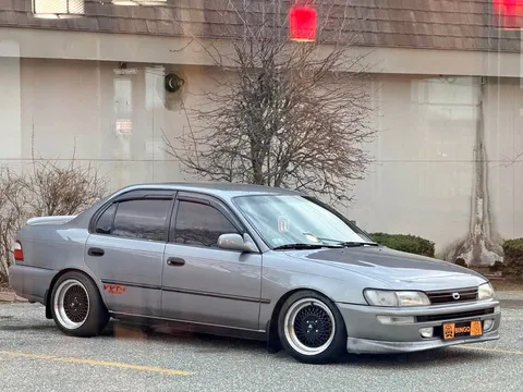 1997 Toyota Corolla DX Sedan 4D