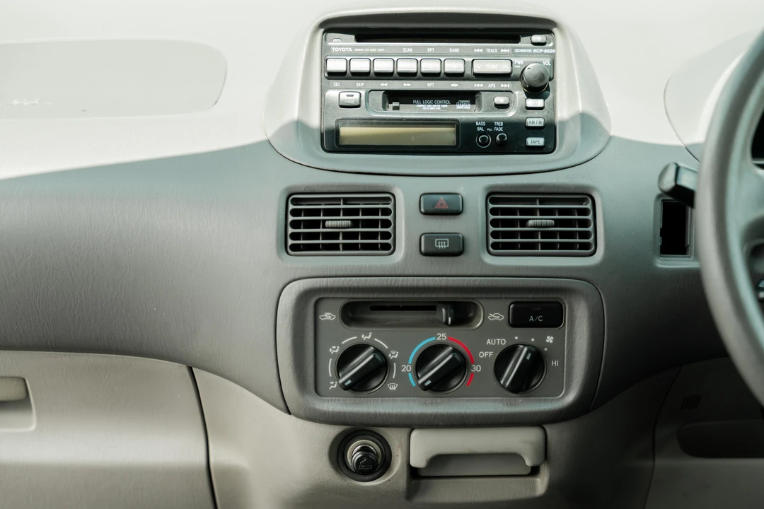 1997 Toyota Corolla 7th Gen - Image 27 of 31