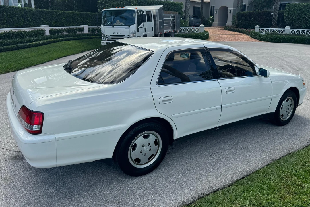 1997 Toyota Cresta 5th Gen - Image 4 of 31