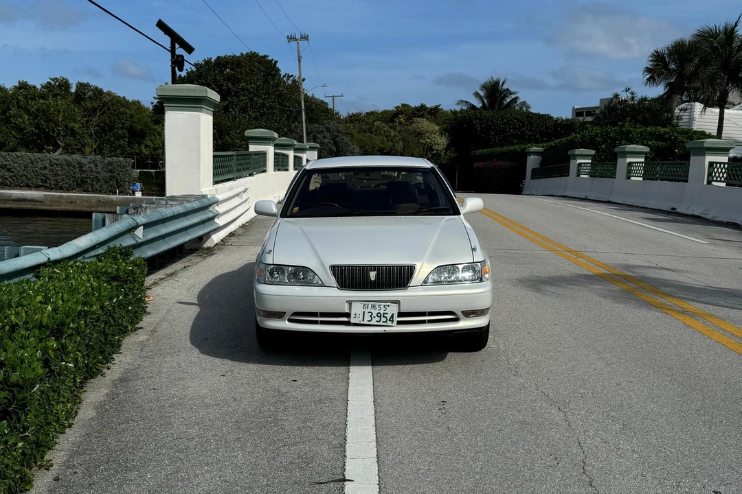 1997 Toyota Cresta 5th Gen - Image 8 of 31