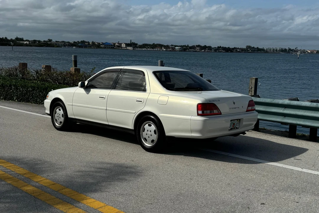 1997 Toyota Cresta 5th Gen - Image 16 of 31
