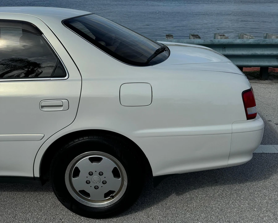 1997 Toyota Cresta 5th Gen - Image 28 of 31