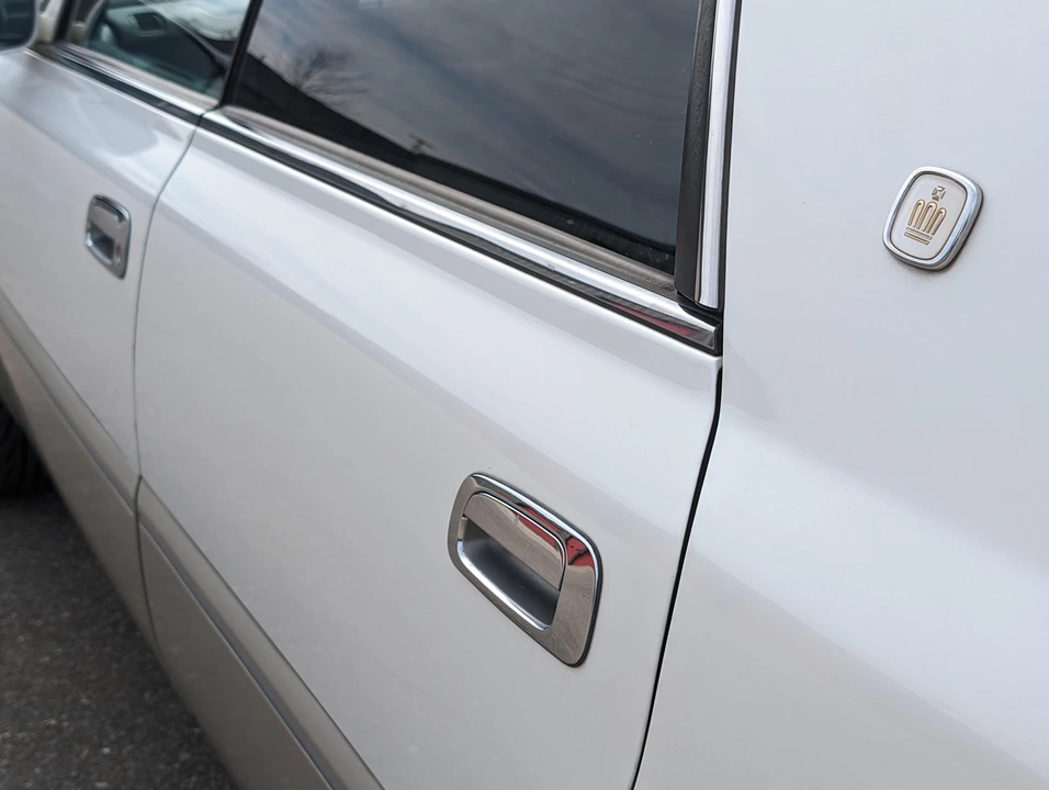 1997 Toyota Crown 10th Gen - Image 17 of 31