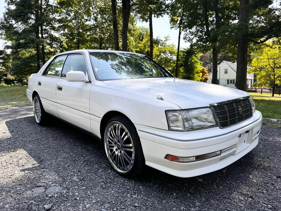 1997 Toyota Crown 10th Gen - Image 28 of 31