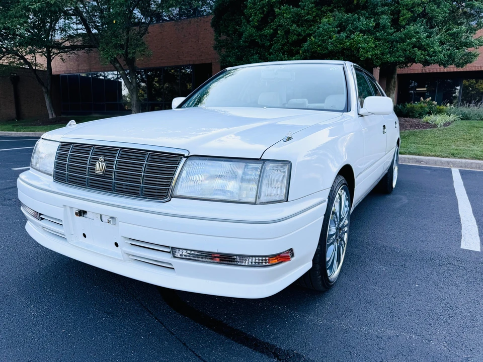 1997 Toyota Crown 10th Gen - Image 12 of 31