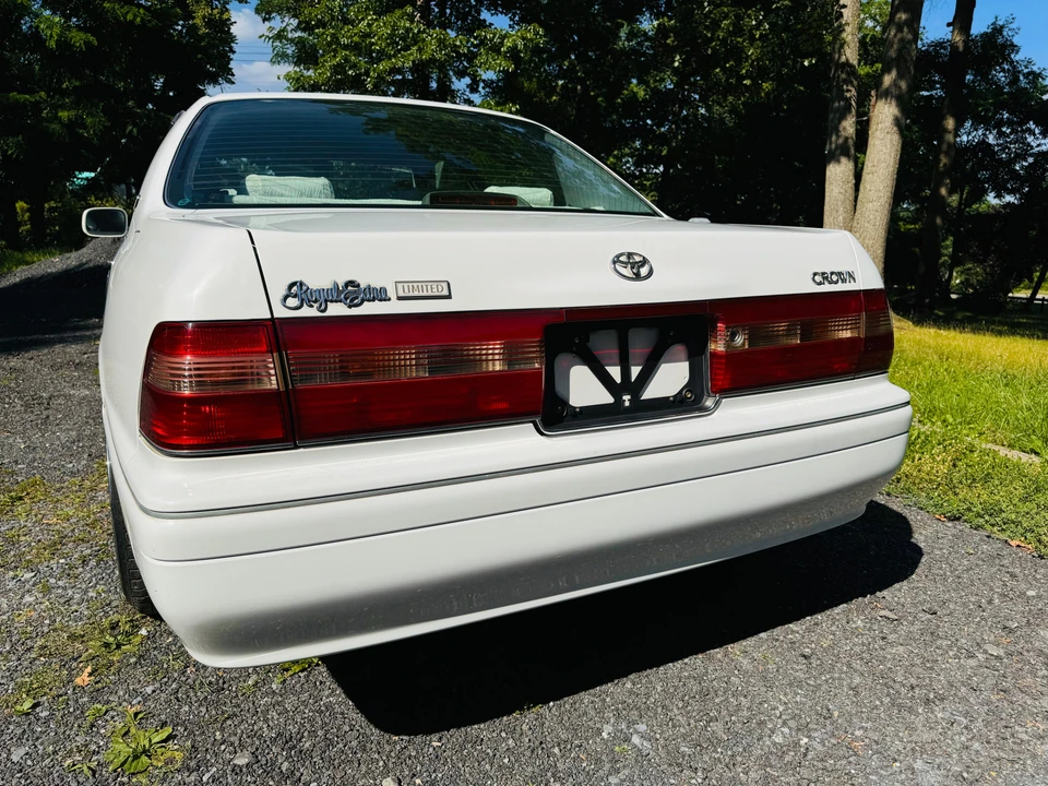 1997 Toyota Crown 10th Gen - Image 20 of 31
