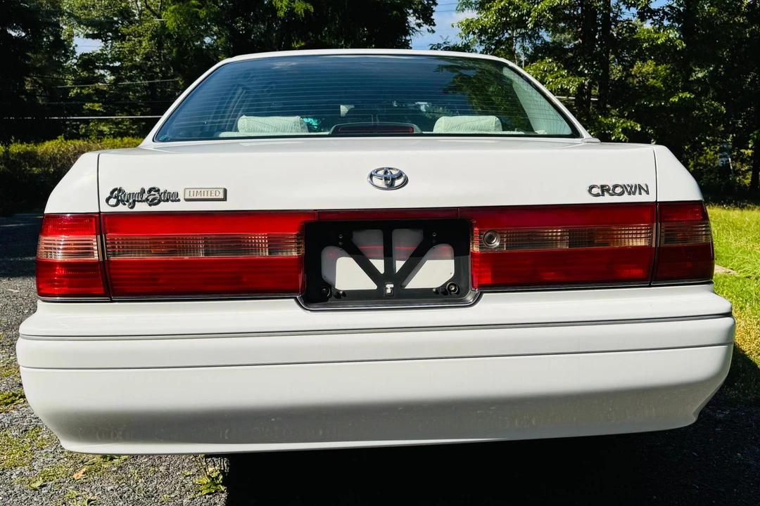 1997 Toyota Crown 10th Gen - Image 5 of 31
