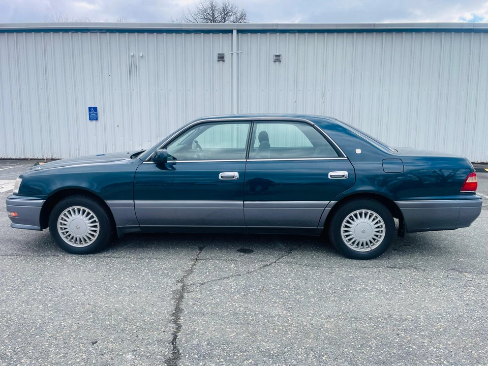 1997 Toyota Crown 10th Gen - Image 14 of 31
