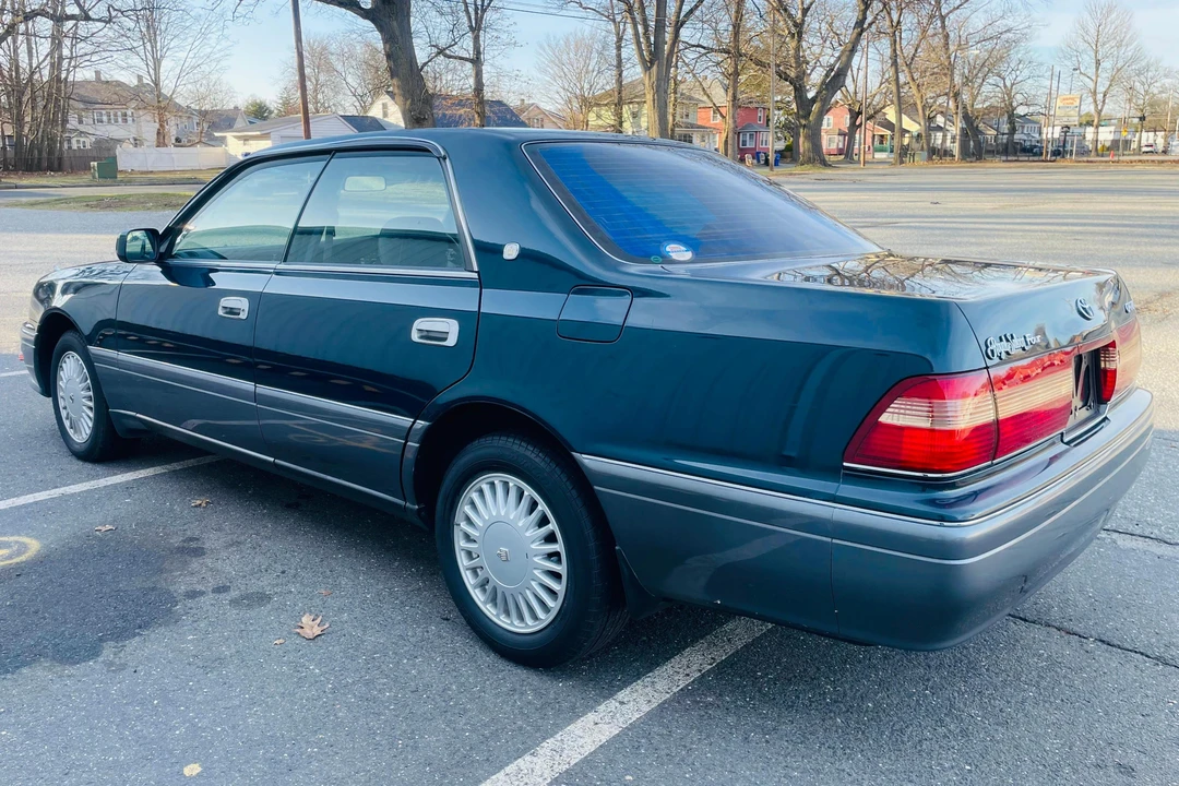 1997 Toyota Crown 10th Gen - Image 4 of 31