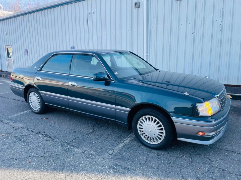 1997 Toyota Crown 10th Gen - Image 26 of 31
