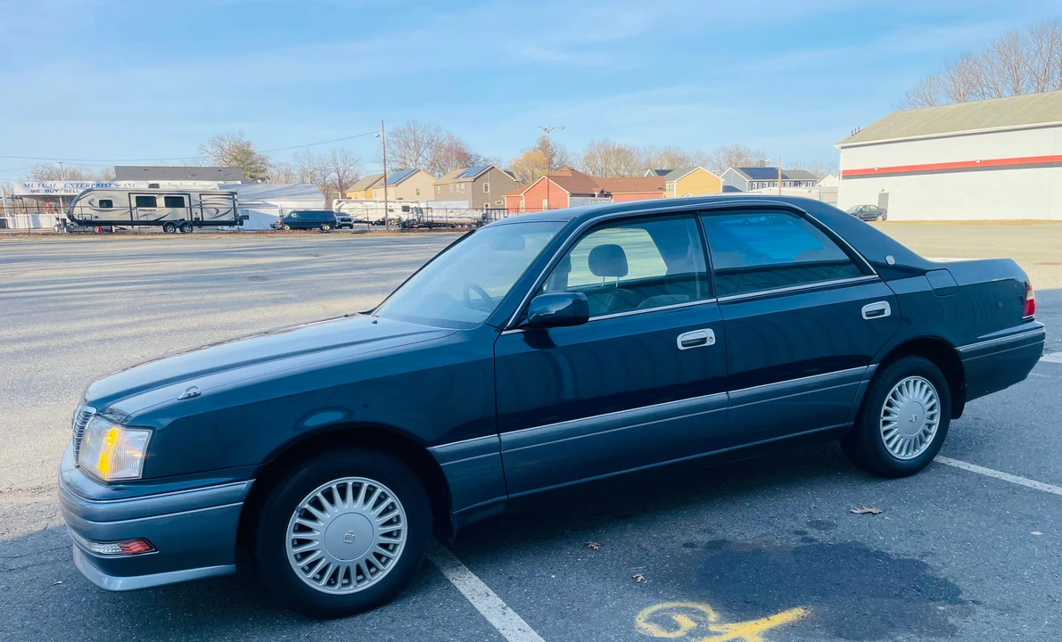 1997 Toyota Crown 10th Gen - Image 10 of 31