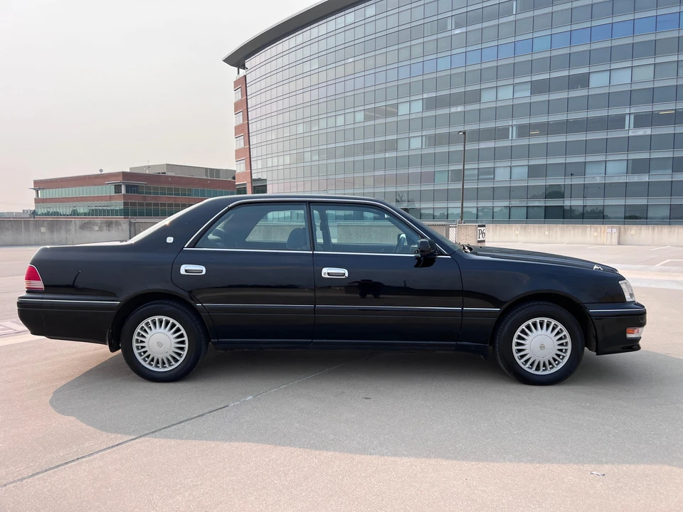 1997 Toyota Crown 10th Gen - Image 23 of 31