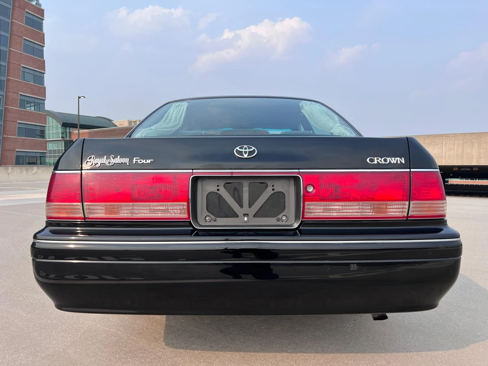 1997 Toyota Crown 10th Gen - Image 18 of 31