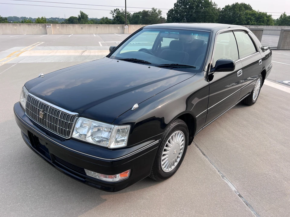 1997 Toyota Crown 10th Gen - Image 9 of 31