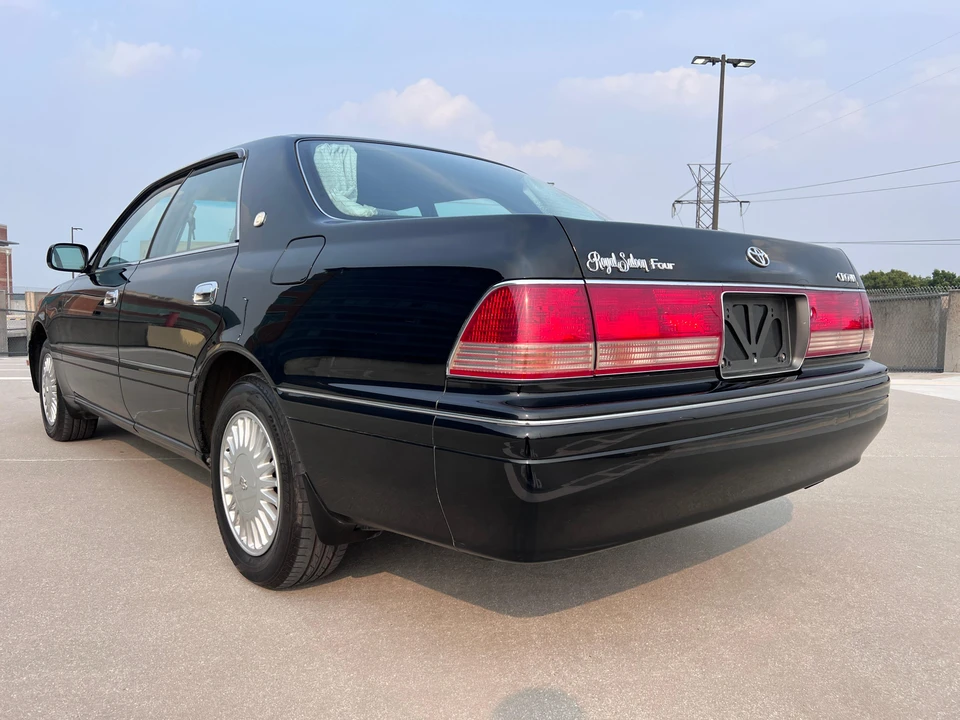 1997 Toyota Crown 10th Gen - Image 15 of 31