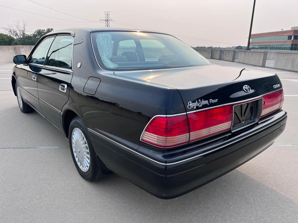 1997 Toyota Crown 10th Gen - Image 14 of 31