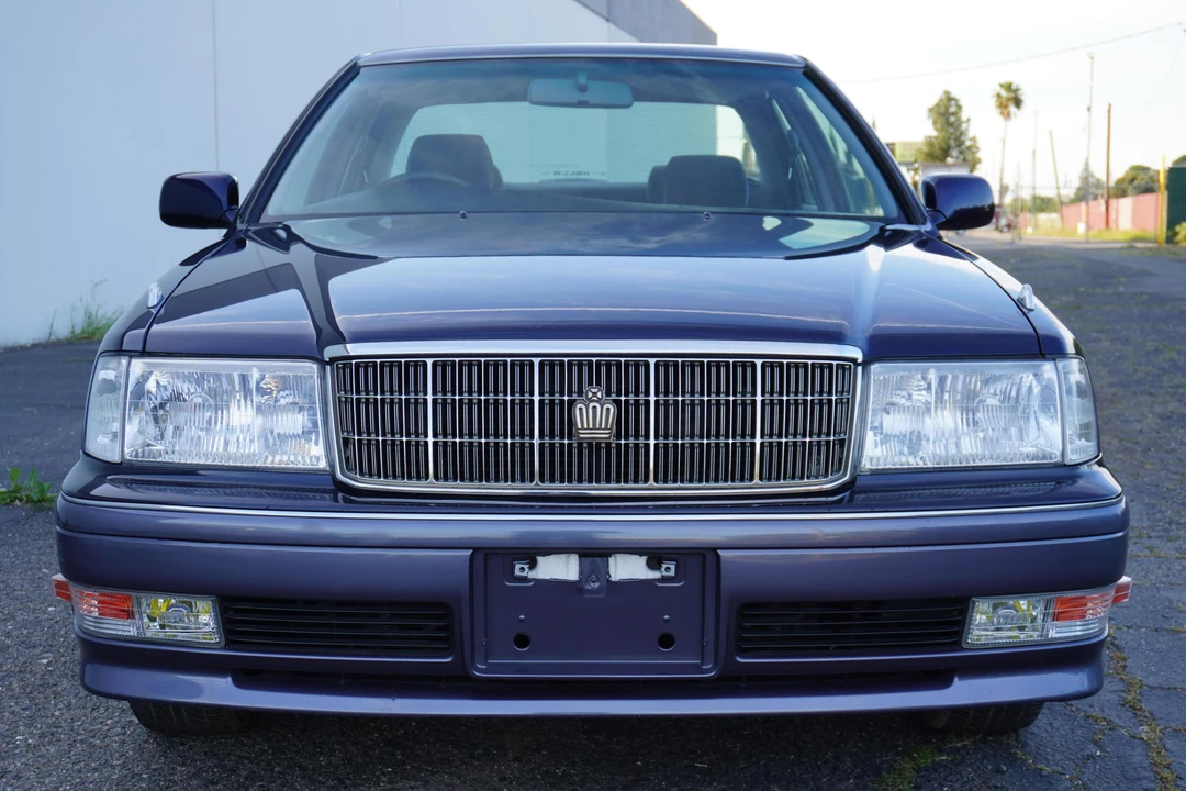 1997 Toyota Crown 10th Gen - Image 2 of 31