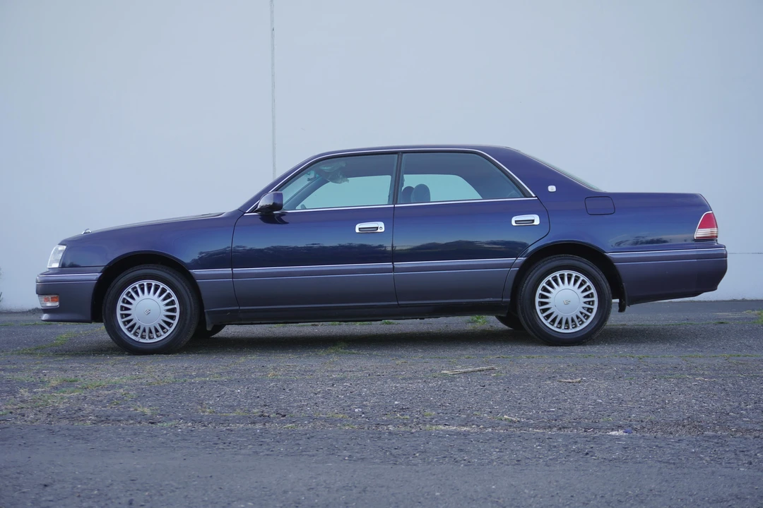 1997 Toyota Crown 10th Gen - Image 14 of 31