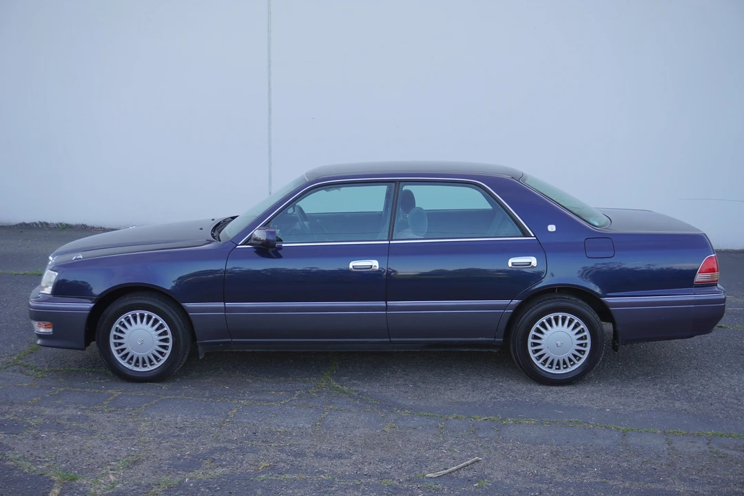 1997 Toyota Crown 10th Gen - Image 12 of 31