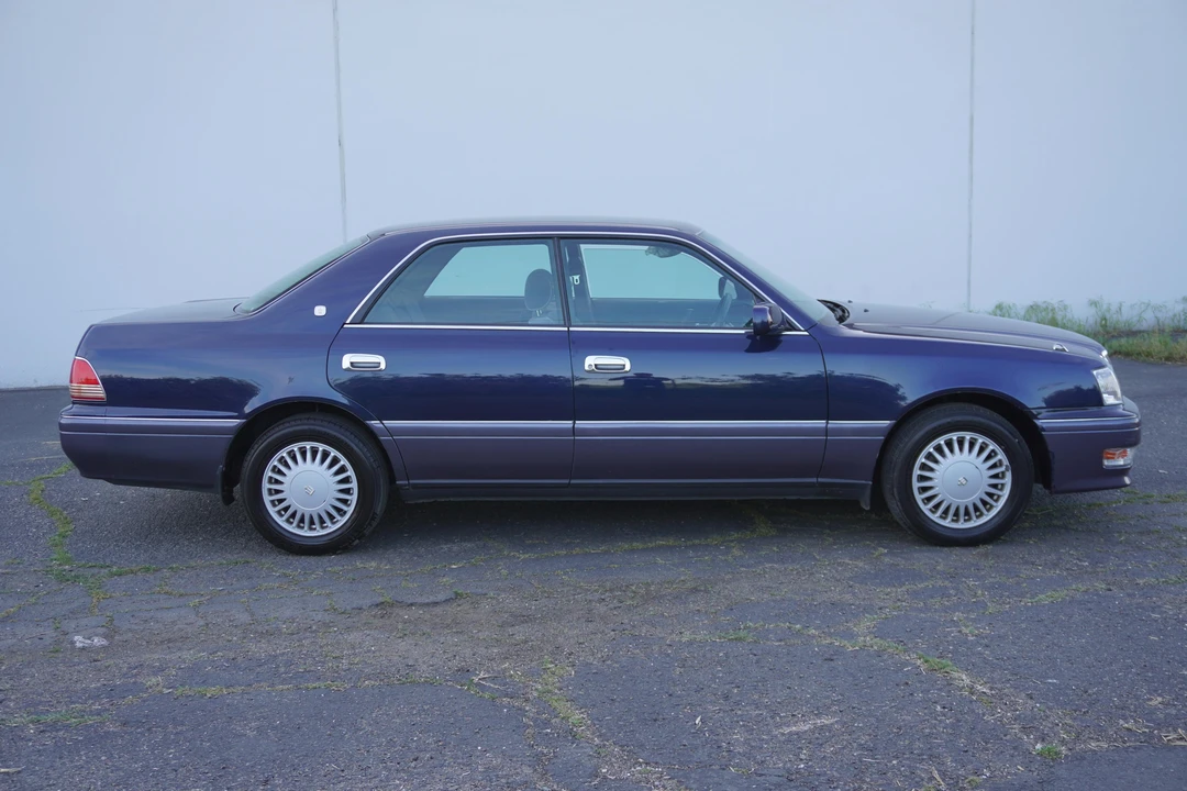 1997 Toyota Crown 10th Gen - Image 26 of 31