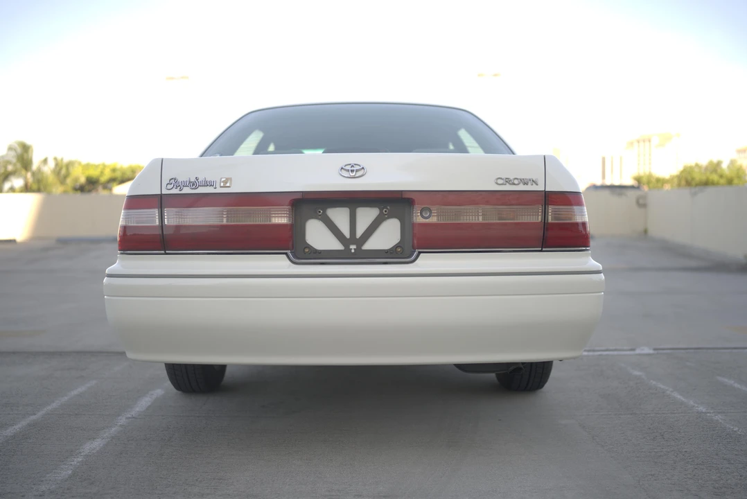 1997 Toyota Crown 10th Gen - Image 14 of 31