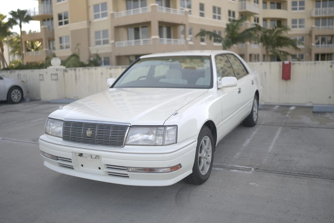 1997 Toyota Crown 10th Gen - Image 7 of 31