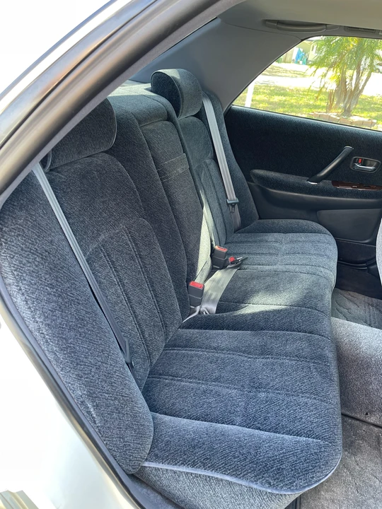 1997 Toyota Crown 10th Gen - Image 26 of 31