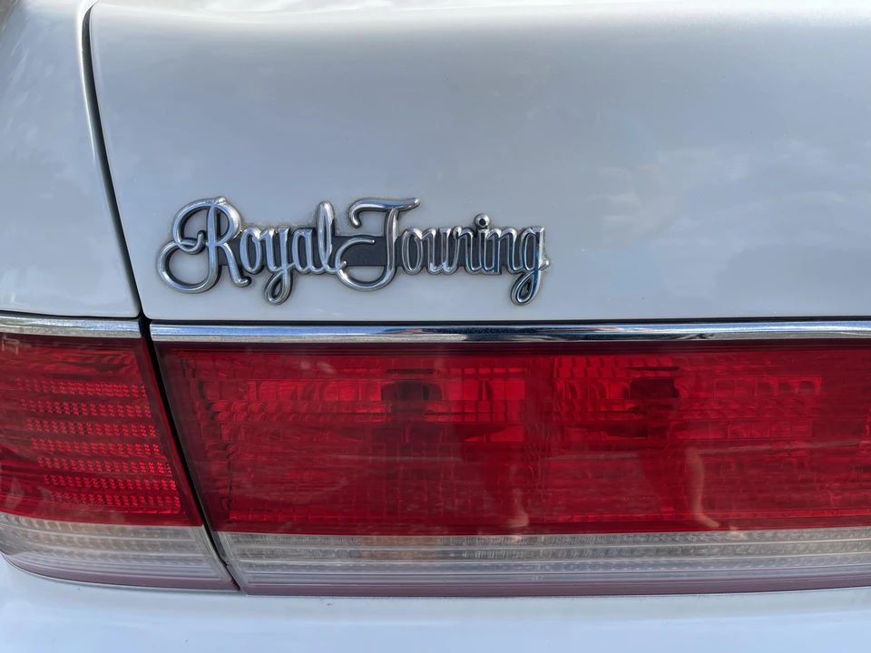 1997 Toyota Crown 10th Gen - Image 13 of 31