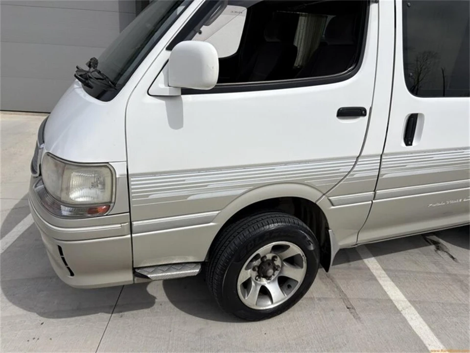 1997 Toyota - Image 17 of 31