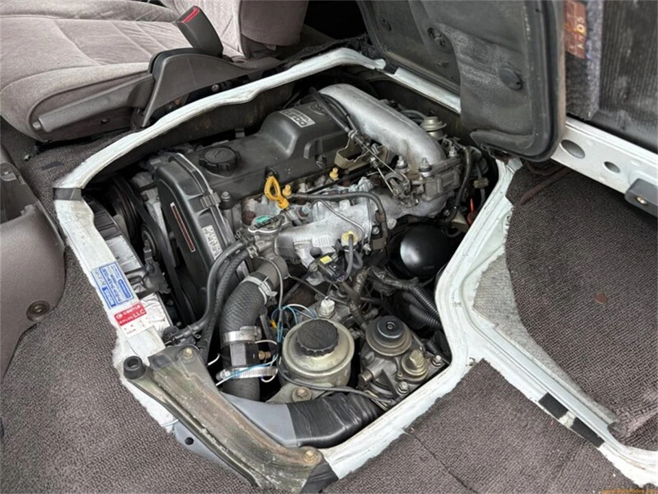 1997 Toyota - Image 6 of 31