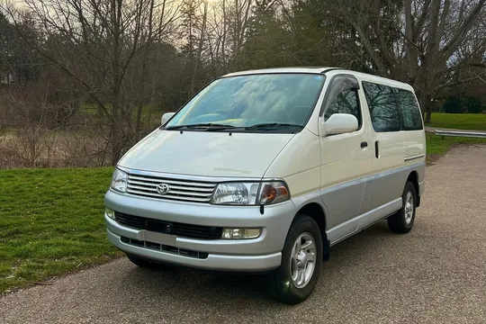 1997 Toyota HiAce Regius AWD