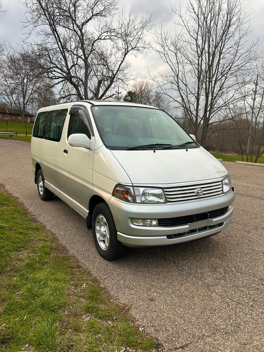 1997 Toyota HiAce 4th Gen - Image 6 of 31