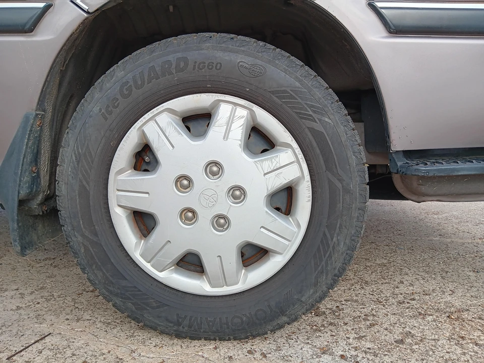 1997 Toyota HiAce 4th Gen - Image 25 of 31