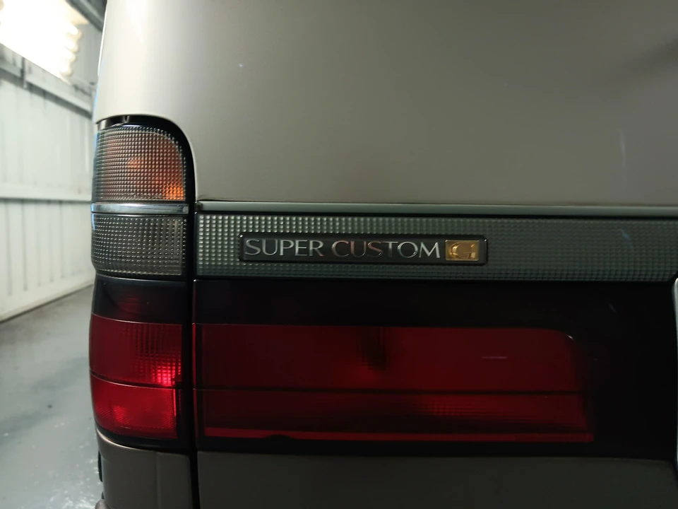 1997 Toyota HiAce 4th Gen - Image 20 of 31