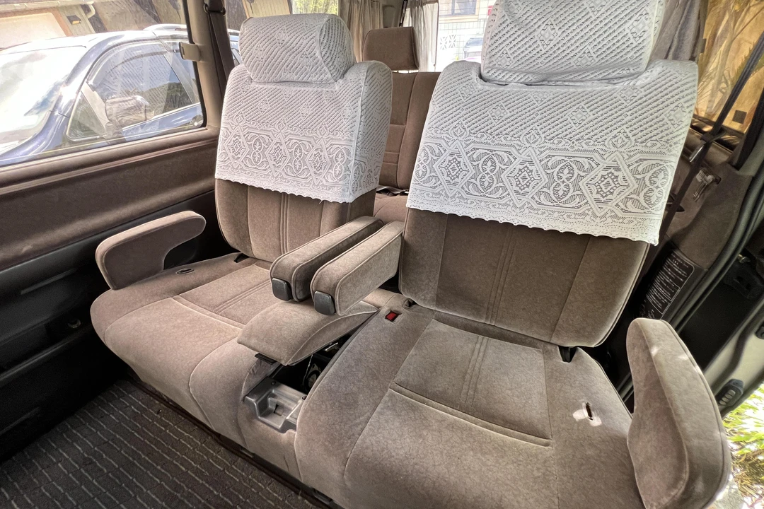 1997 Toyota HiAce 4th Gen - Image 28 of 31