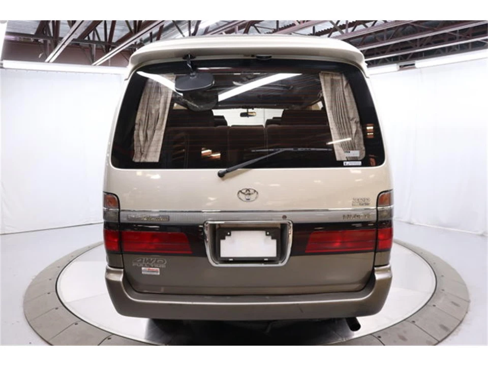 1997 Toyota HiAce 4th Gen - Image 6 of 31