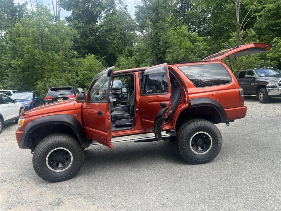 1997 Toyota Hilux 5th Gen - Image 6 of 31
