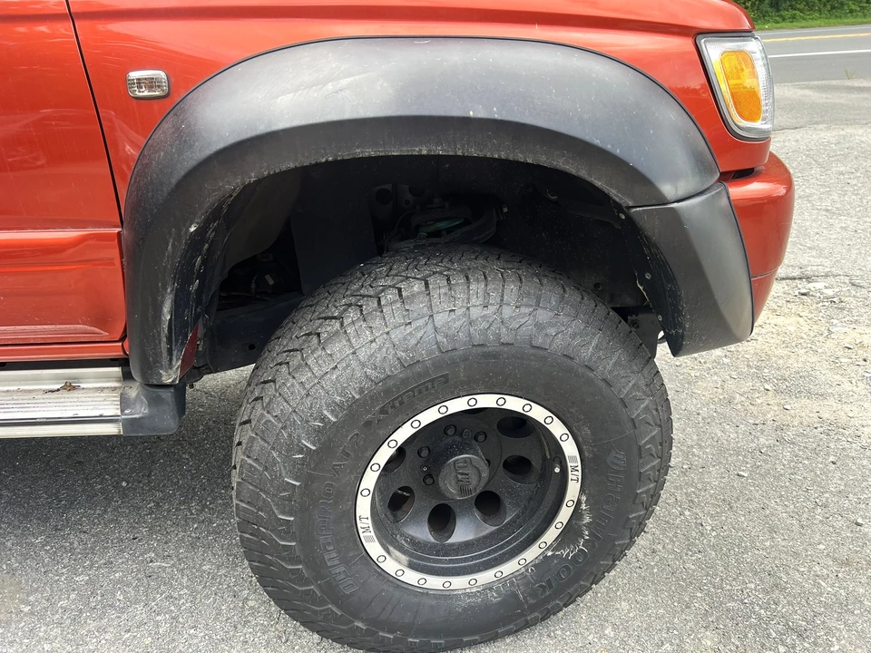 1997 Toyota Hilux 5th Gen - Image 11 of 31