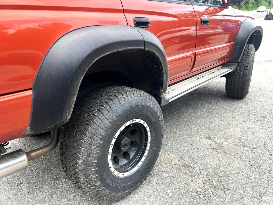 1997 Toyota Hilux 5th Gen - Image 16 of 31