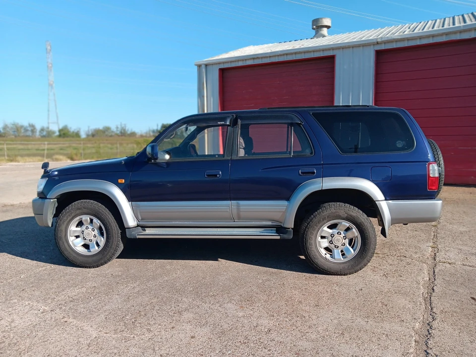1997 Toyota Hilux 5th Gen - Image 9 of 31