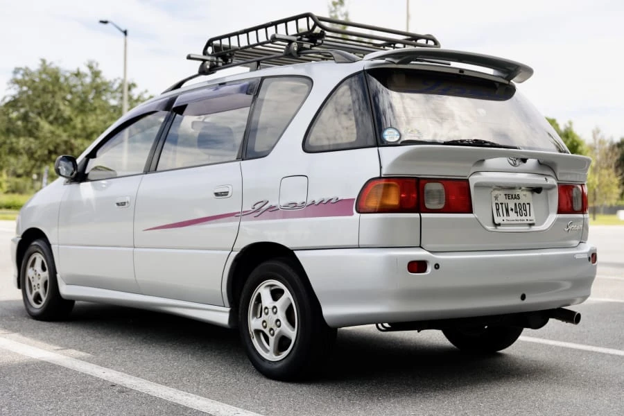 1997 Toyota Previa/Estima - Image 7 of 31