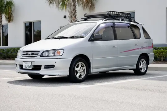 1997 Toyota Ipsum