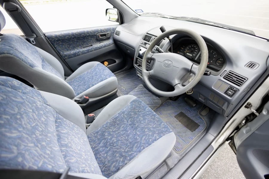1997 Toyota Previa/Estima - Image 28 of 31