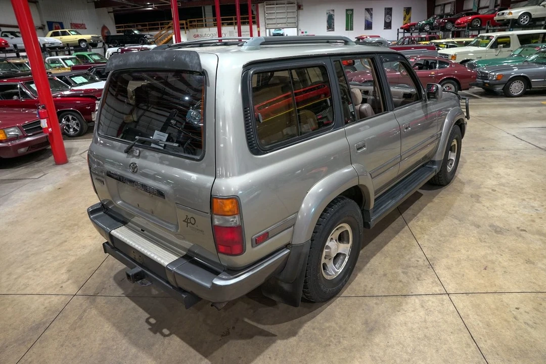 1997 Toyota J80 Land Cruiser - Image 17 of 31