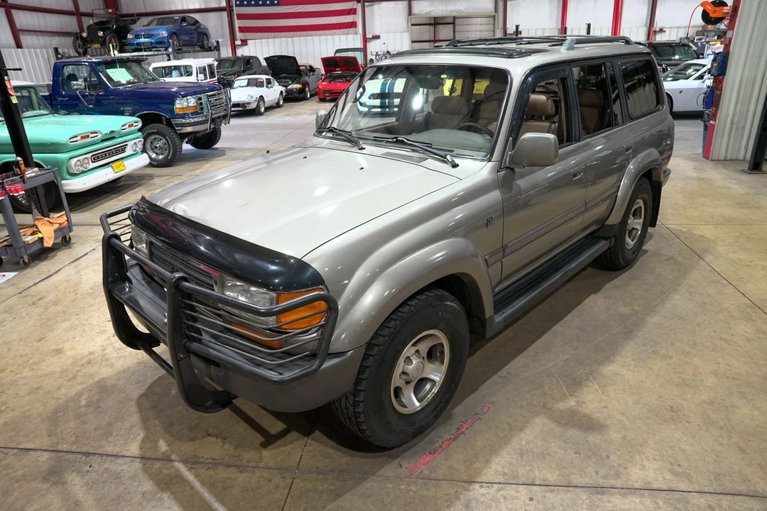 1997 Toyota J80 Land Cruiser - Image 15 of 31