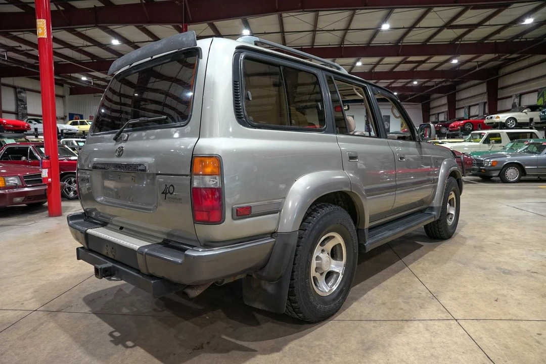 1997 Toyota J80 Land Cruiser - Image 8 of 31