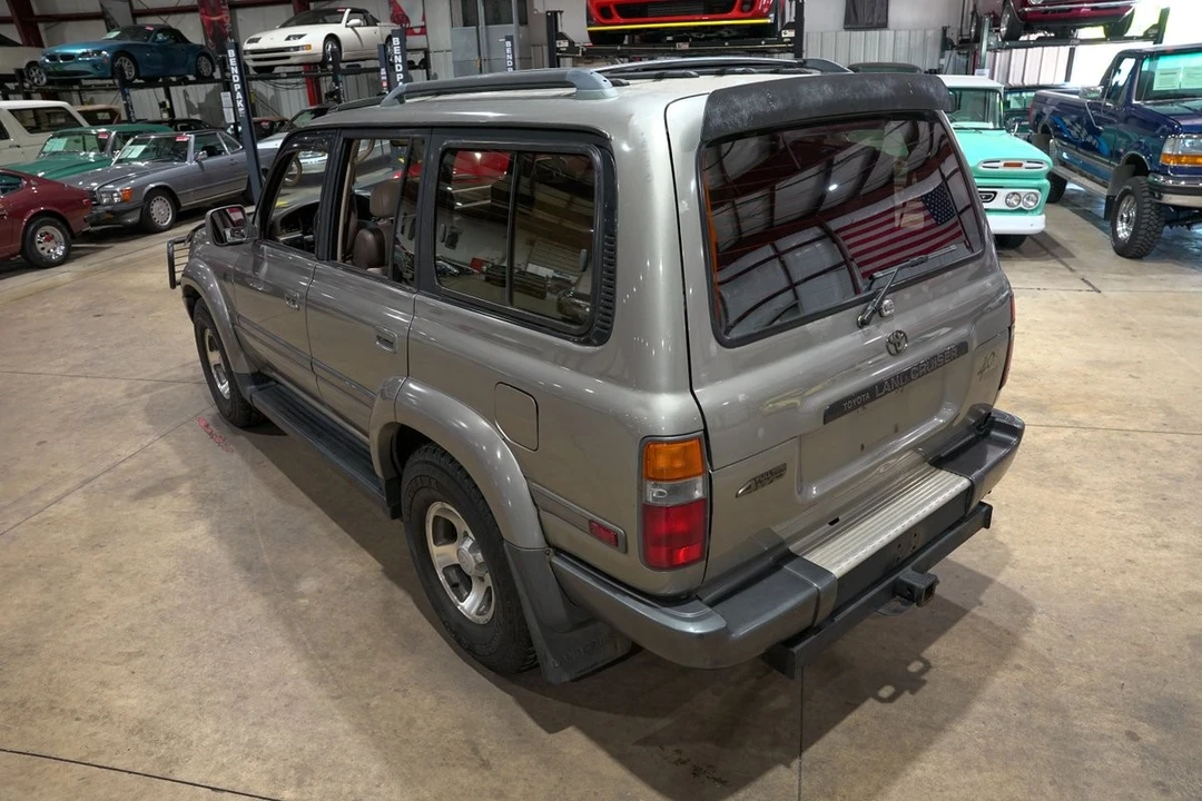 1997 Toyota J80 Land Cruiser - Image 16 of 31