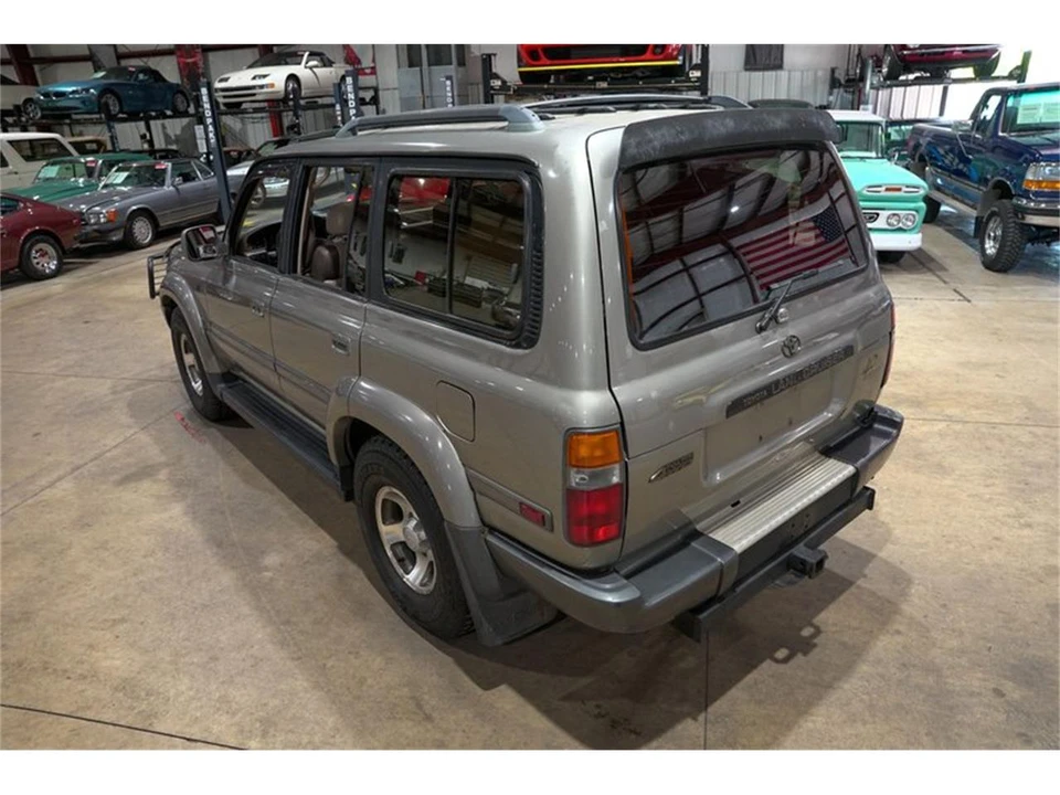 1997 Toyota J80 Land Cruiser - Image 16 of 31