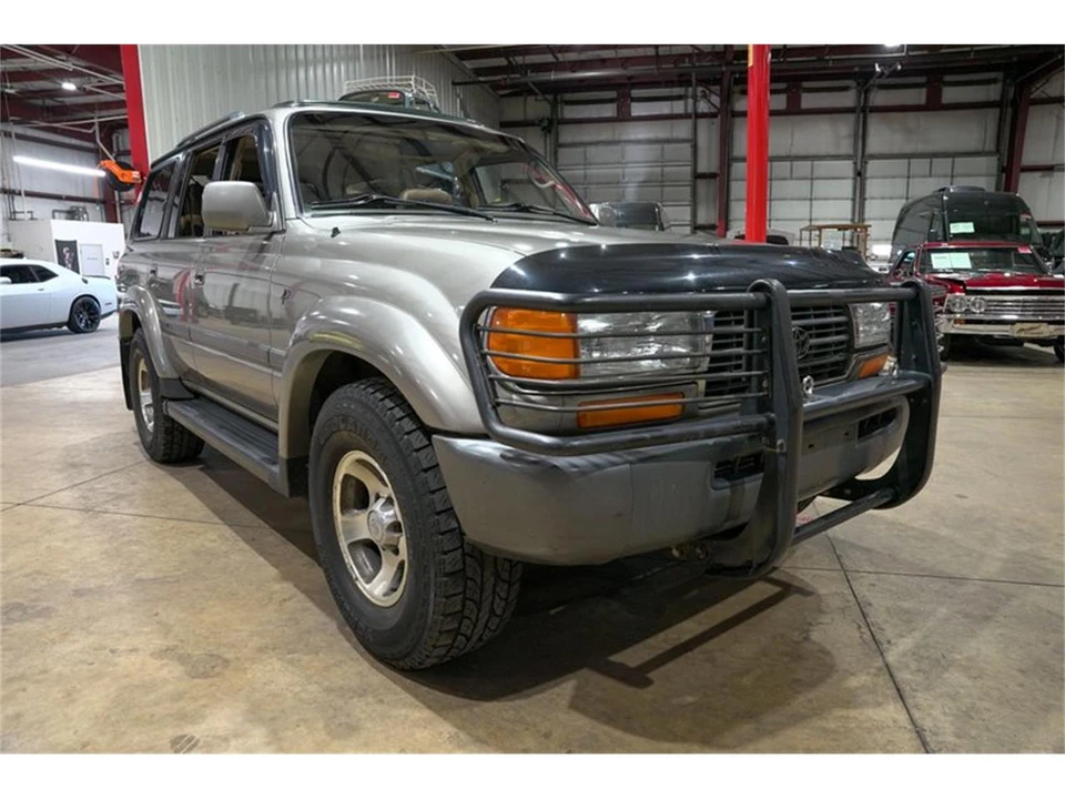 1997 Toyota J80 Land Cruiser - Image 12 of 31